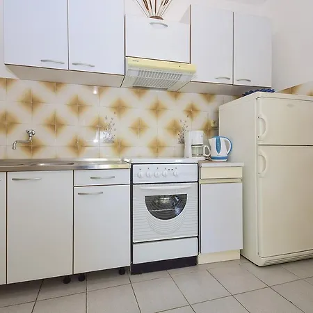 Apartamento Crvelin 1202 Vodice