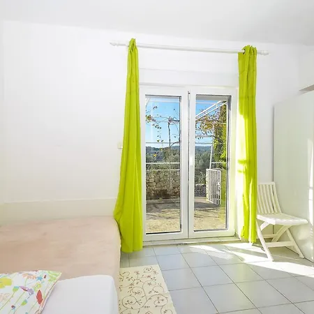 Apartamento Crvelin 1202 *